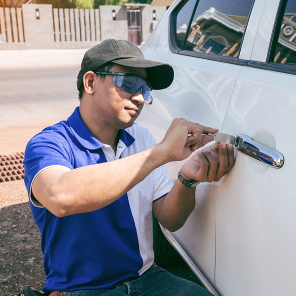 cerrajería de autos suele llegar a su ubicación en menos de 30 minutos